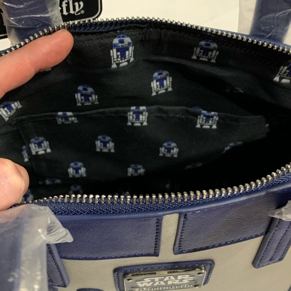 Loungefly x STAR WARS R2-D2 Faux Leather Bag! - Picture 5 of 8